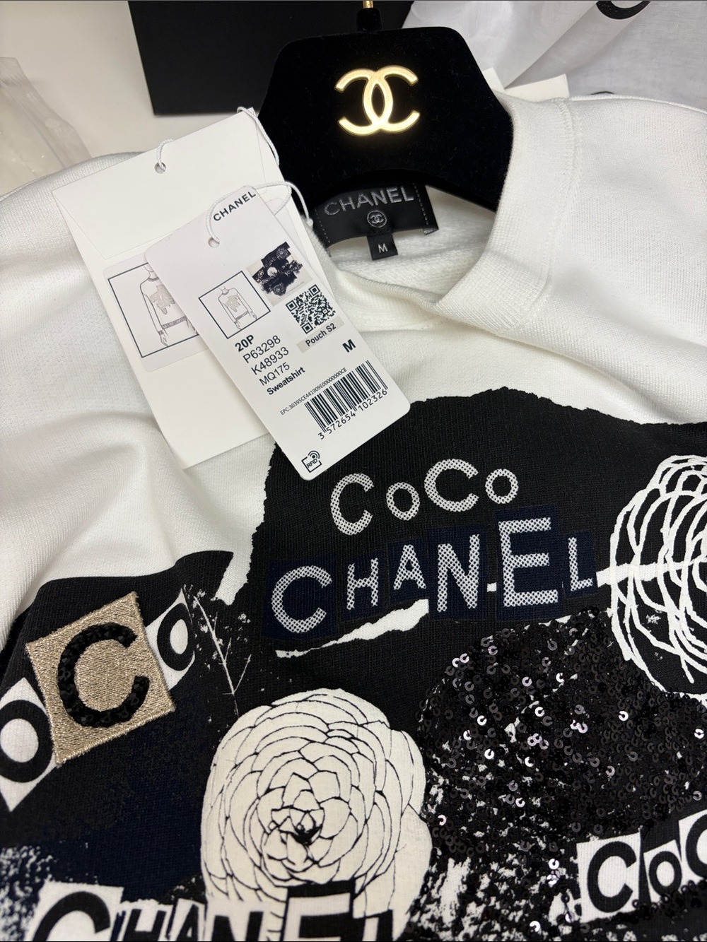 CHANEL White Crewneck Sweatshirt with Black Graphic Logo and Camellia Motifs